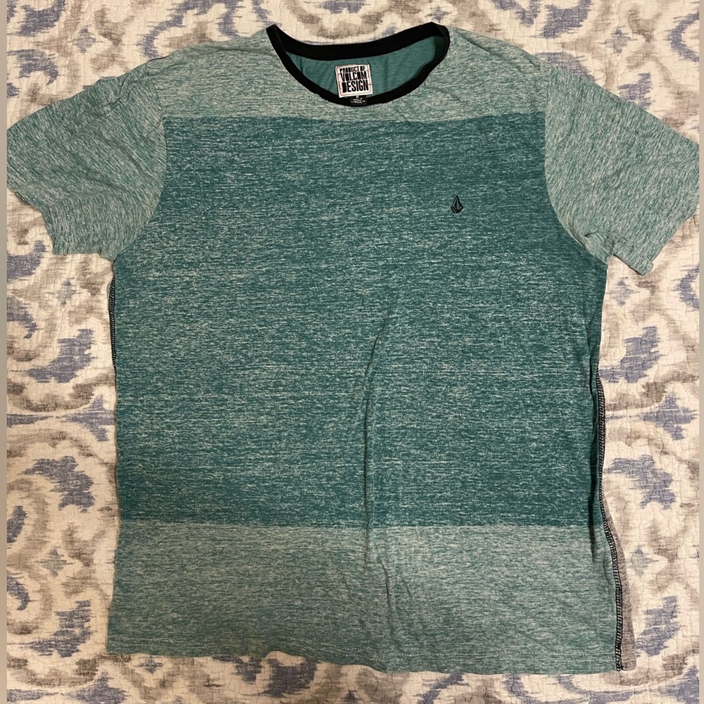 Volcom Size Medium T-shirt